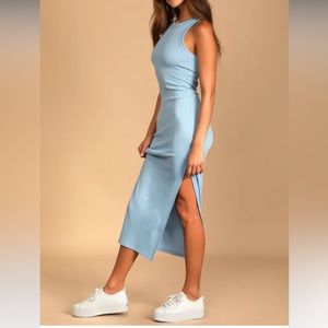 Lulu’s Ribbed Midi Dress